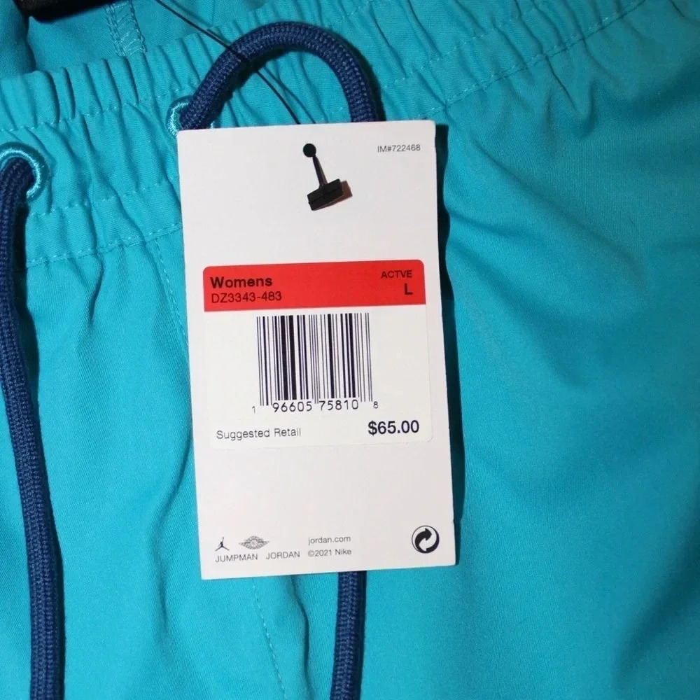 NWT Air Jordan Nike Woven Loose Fit Shorts Large - Picture 14 of 14
